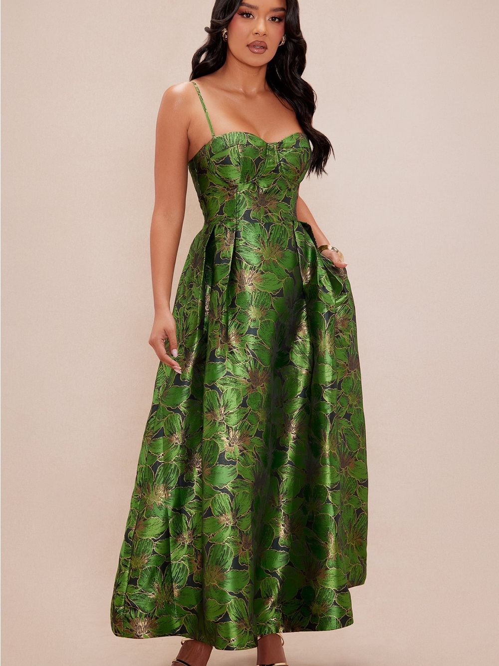 Emerald Green Floral Jacquard Maxi Dress with Sweetheart Neckline